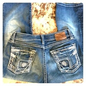 BKE Stella so 27 boot cut capris